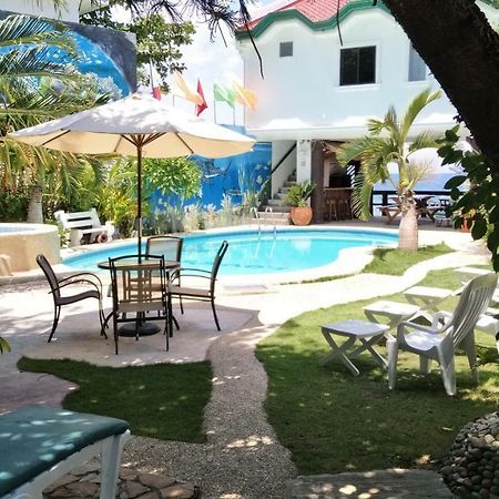 Love'S Beach & Dive Resort Moalboal Bagian luar foto