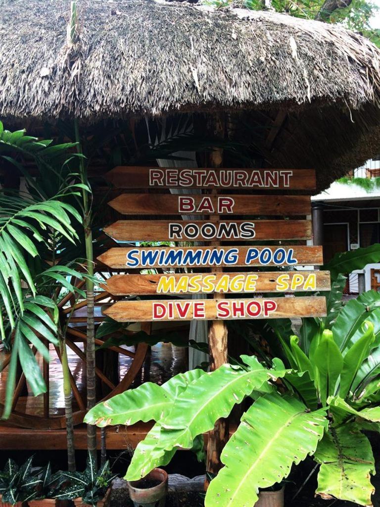 Love'S Beach & Dive Resort Moalboal Bagian luar foto