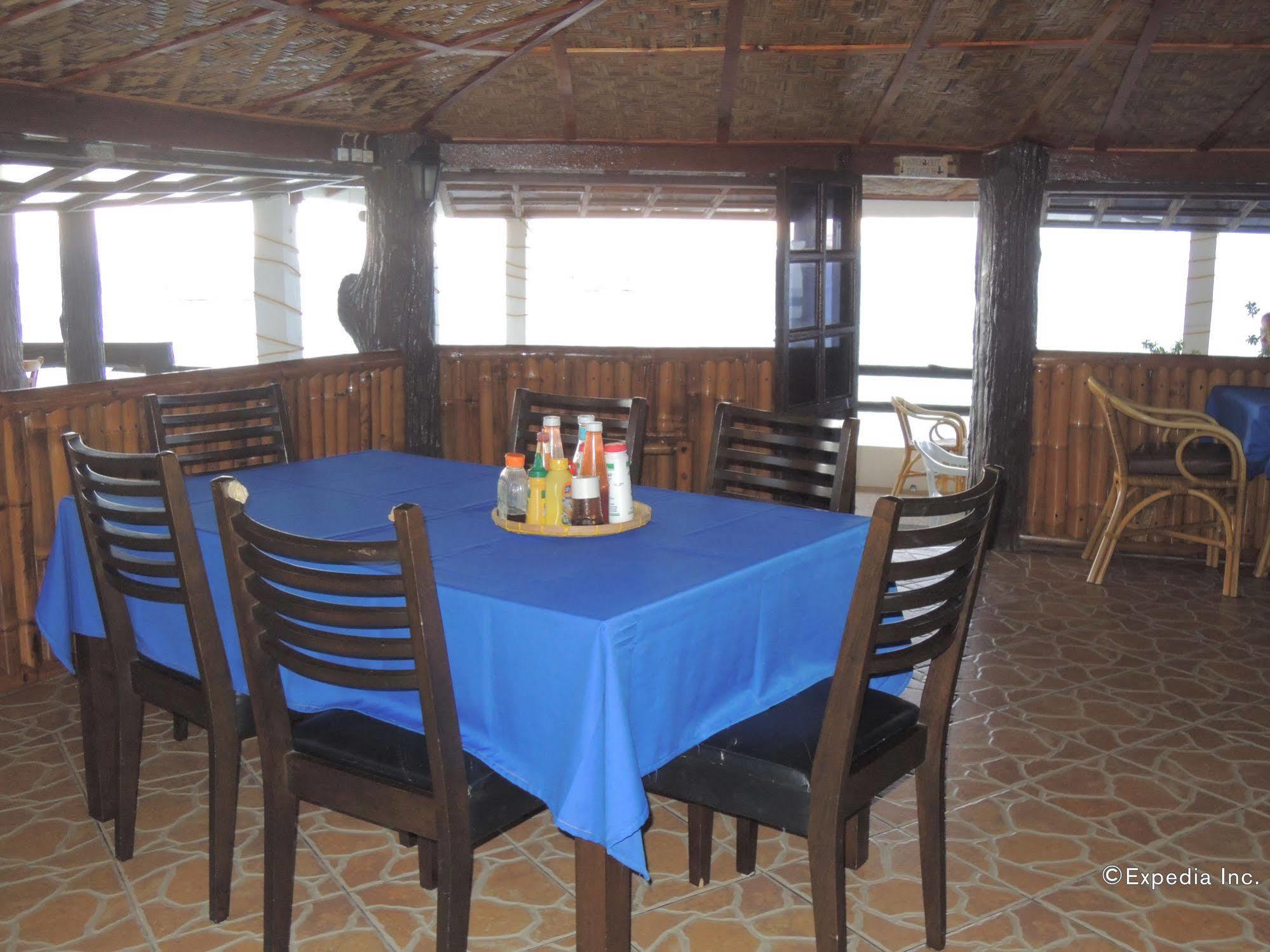 Love'S Beach & Dive Resort Moalboal Bagian luar foto