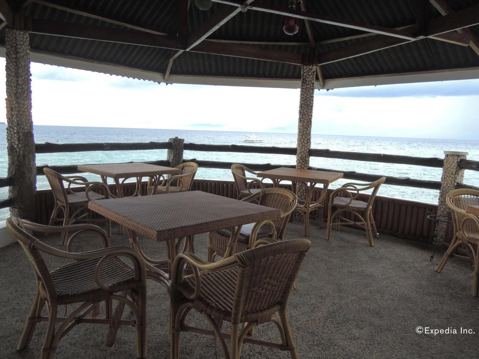 Love'S Beach & Dive Resort Moalboal Bagian luar foto