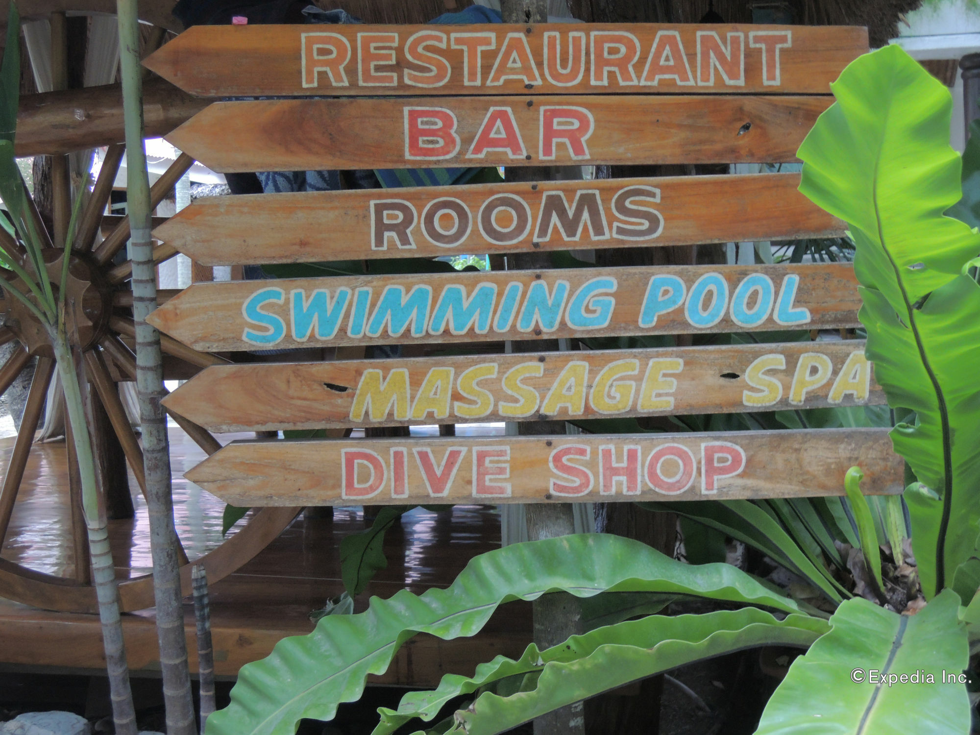Love'S Beach & Dive Resort Moalboal Bagian luar foto