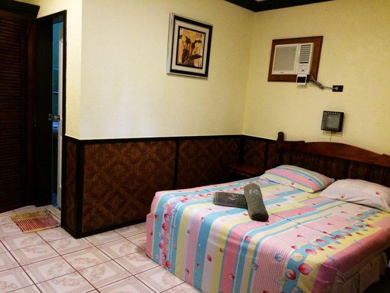 Love'S Beach & Dive Resort Moalboal Bagian luar foto