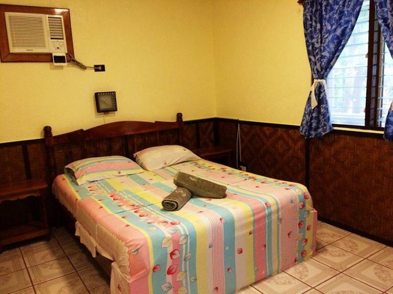 Love'S Beach & Dive Resort Moalboal Bagian luar foto